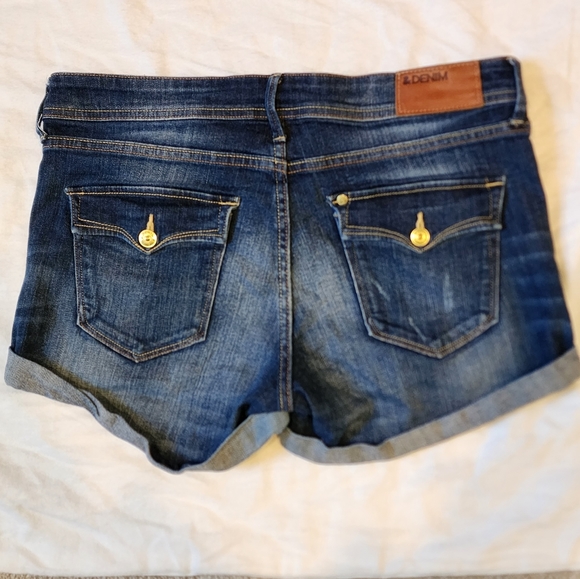 EUC H&M & Denim Jeans Shorts Folded Hem Size 8 - Picture 2 of 9